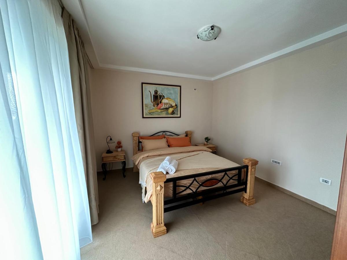 Vila Danica Tivat Apartment Exterior photo