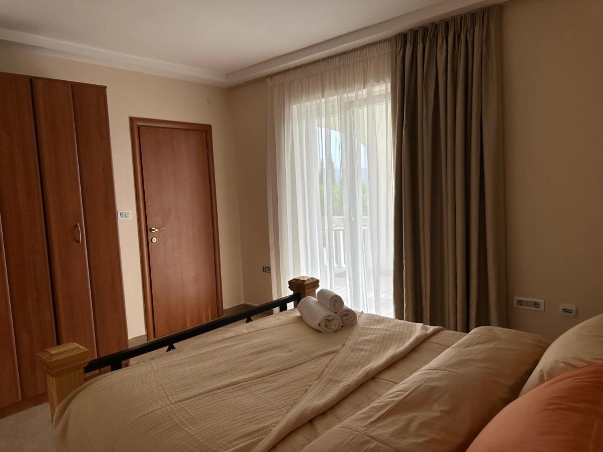 Vila Danica Tivat Apartment Exterior photo