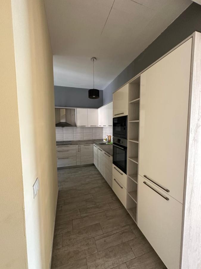 Vila Danica Tivat Apartment Exterior photo